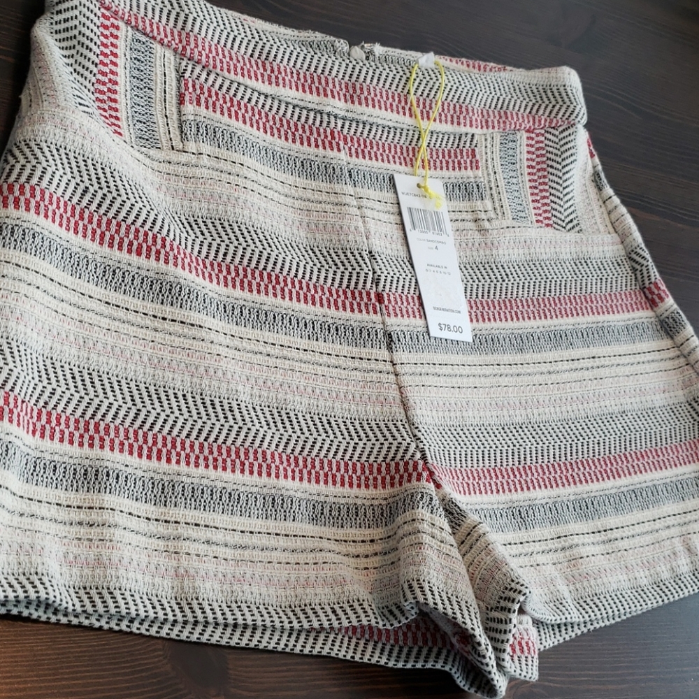 BCBG Generation Shorts - Picture 2 of 6